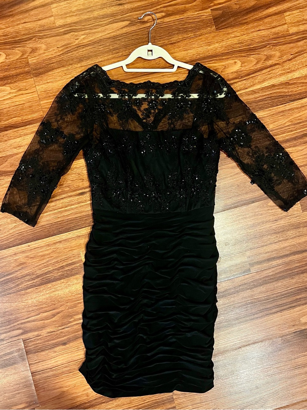 Black Lace Illusion Ruched Sheath Dress